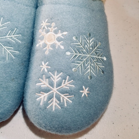 ▫️Land’ End Felt Snowflake Slip-On/Scuff Slippers | Size 6 - Picture 4 of 13